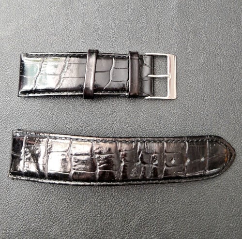 Klockarmband i krokopräglat läder, 24 mm