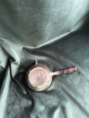Silversåsbåt med trähandtag