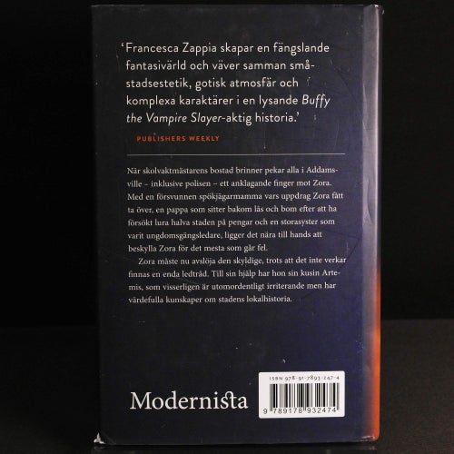 Francesca Zappia - Välkommen till Addamsville