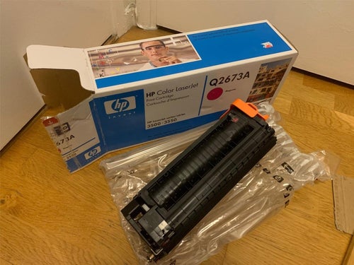 HP Q2673A magenta toner