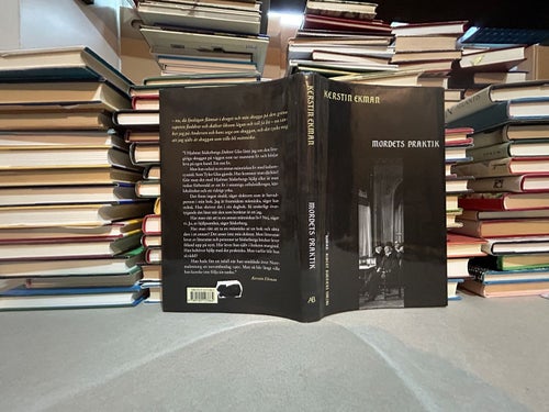 Mordets praktik av Kerstin Ekman. Bok. Very Fine plus
