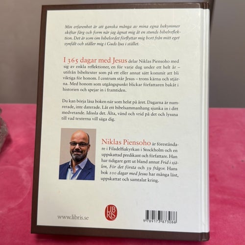 365 dagar med Jesus av Niklas Piensoho, Libris
