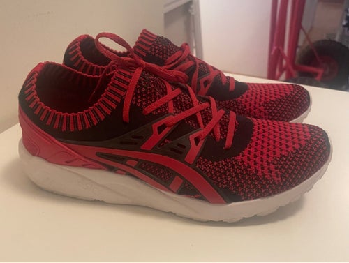 ASICS GEL-Kayano Trainer Knit H7S4N EU 42 – Endast provgångna – Nära nyskick