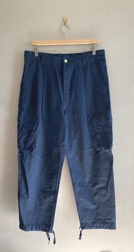 GANT mörkblå cargobyxor, storlek W33