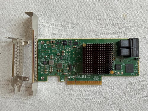 LSI 9300-8i HBA