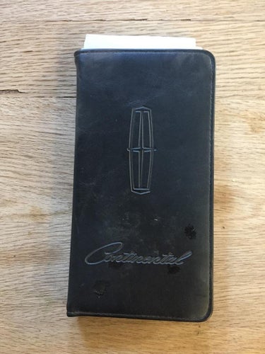 1990 Lincoln Continental Owner Guide