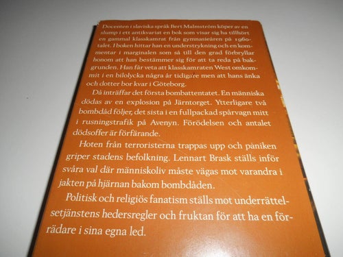 2 göteborgsdeckare av Sven Westerberg (inb) paketpris Göteborg Sävedalen