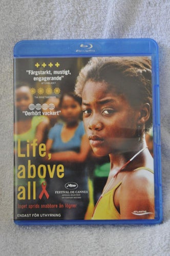 Blue-ray: Life, above all