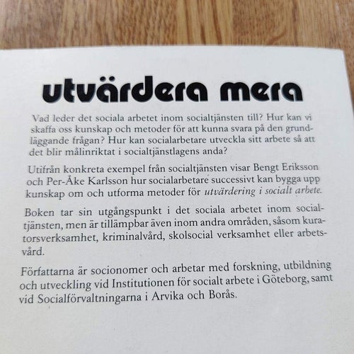 Utvärdera mera : en handbok för socialarbetare