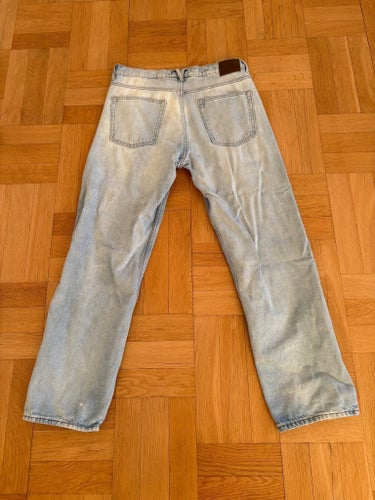Vailent ljusblå loose jeans herr L