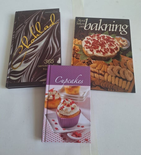 Bokpaket: Choklad av Jennifer Donovan, Stora boken om bakning, Cupcakes