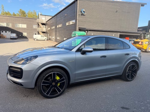Porsche Cayenne E-Hybrid Coupé