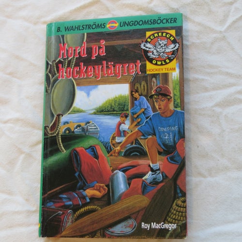 Mord på hockeylägret av Roy MacGregor, 1994
