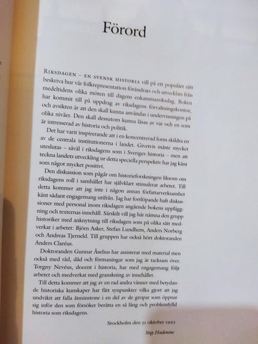 Riksdagen en svensk historia av Stig Hadenius. bok, häftad. Very Fine plus