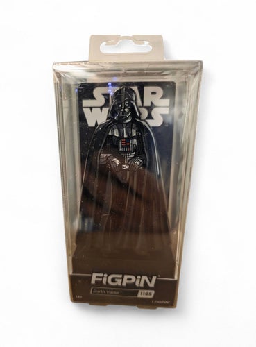 Star Wars: FiGPiN Pin Badge: Darth Vader