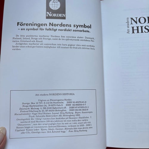 ATT STUDERA NORDENS HISTORIA Vagn Oluf Nielsen Föreningen Norden 1992