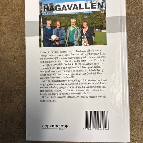 Etta på bollen: historien om Öxabäcks damlag av Daniel Svensson, Florence