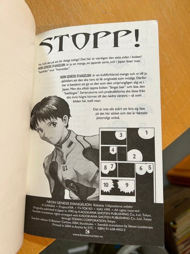 Neon Genesis Evangelion del 1 Apostlarna anfaller av Yoshiyuki Sadamoto, manga