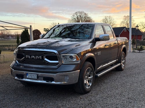 Dodge RAM 1500 Limited Crew Cab 5.7 V8 HEMI 4x4 TorqueFlite