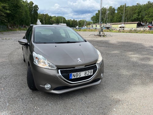 Peugeot 208 5-dörrar 1.4 HDi Manuell Bytt kamrem
