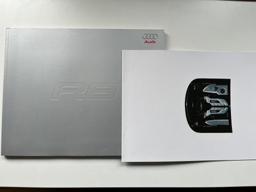 Audi R8 broschyrer