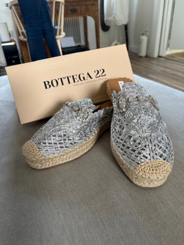 Bottega 22 Espadrillos i silver, storlek 40