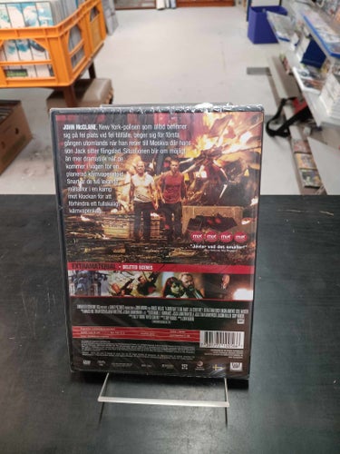A GOOD DAY TO DIE HARD. INPLASTAD DVD