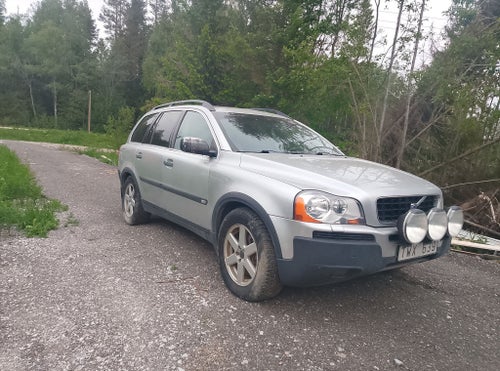 Volvo xc90 t6 full utrustad fint skick ny besiktigad med 2st 2or