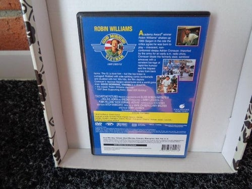 DVD-GOOD MORNING VIETNAM *Robin Williams* Widescreen