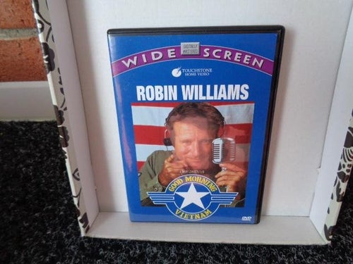 DVD-GOOD MORNING VIETNAM *Robin Williams* Widescreen