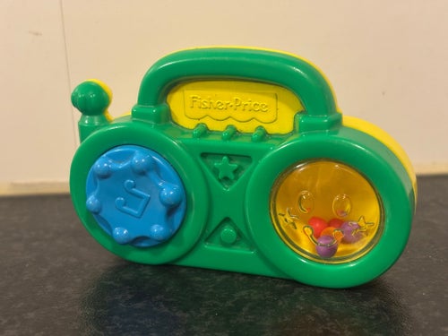 Baby Bebis retro leksak Fisher-Price skallra boom box classic TV Radio McDonalds