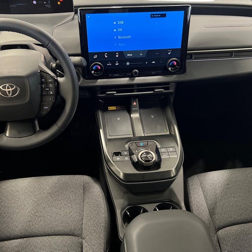 Toyota bZ4X För omgående leverans
