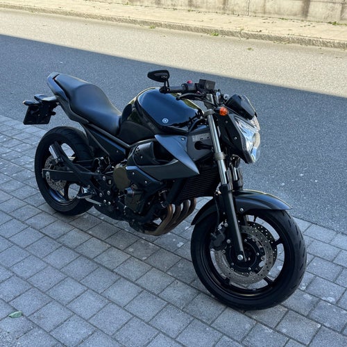A2 - Yamaha XJ6 2011