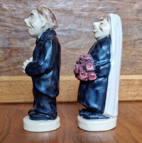 . EDWARD LINDAHL. Figurer, 2 st, lergods, Rörstrand, 1960-tal.