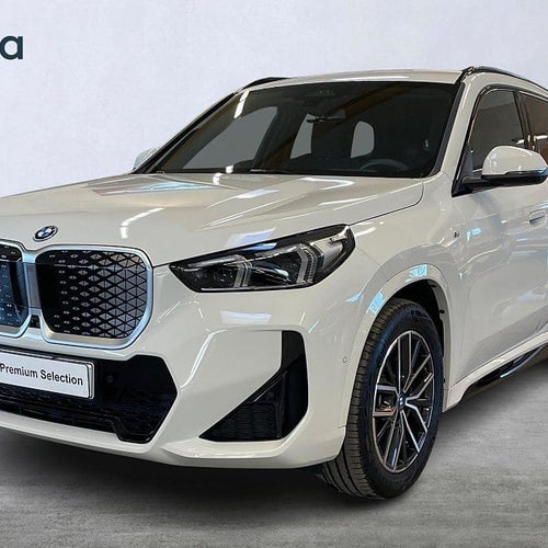 BMW iX1 xDrive30 M Sport Innovation 360 Kamera Head-up Drag