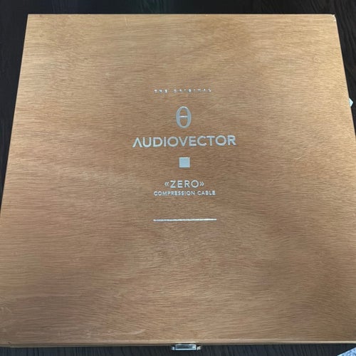 Audiovector Zero Compression Cable