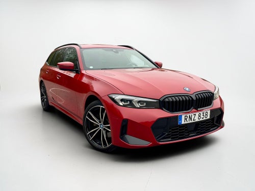 BMW 330e xDrive Touring