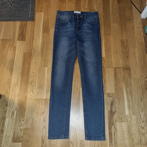 Blå jeans från GinaTricot, storlek 27