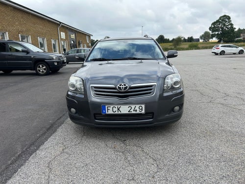 Toyota Avensis Kombi 2.0 D-4 VVT-i