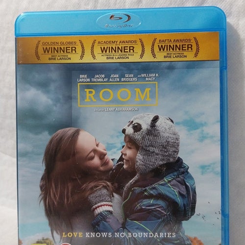 Room Blu-ray