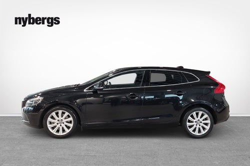 Volvo V40 D4 Momentum Business Edition