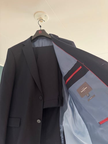 Dressmann blå kostym, storlek 56