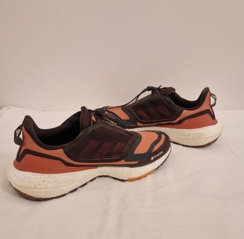 Adidas ultraboost 22 gore-tex löparskor strl 41 1/3