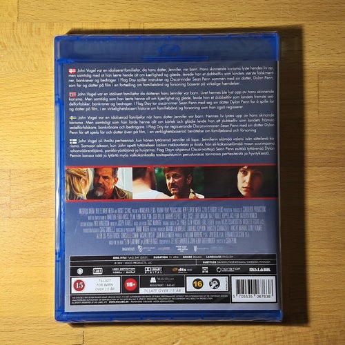 Flag Day (Blu-ray, Ny & Inplastad, Penn)