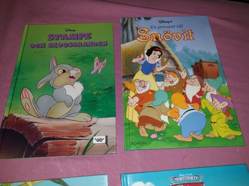 4 stDisney Klassiker Bokpaket - Stämpe och Skogsbranden, En present till Snövit