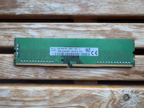 SK Hynix 8GB DDR4 RAM PC4-2933Y
