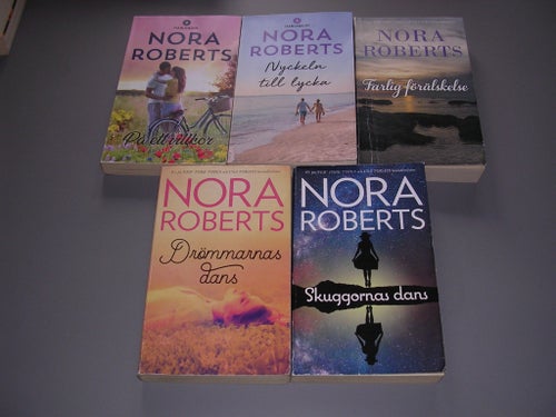 HQ Spänning Nora Roberts Sommar-Höstläsning 5 Pocket