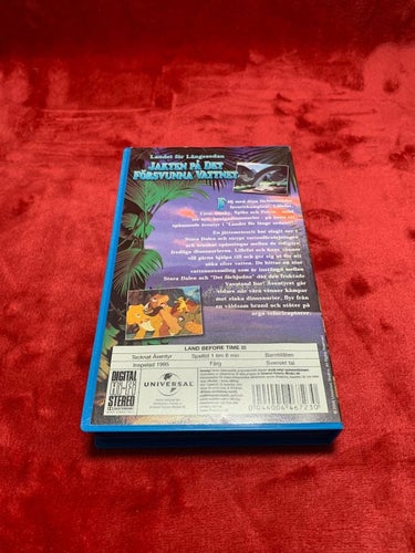 Landet för Längesedan - Jakten på det försvunna vattnet, VHS! (Svensksåld)