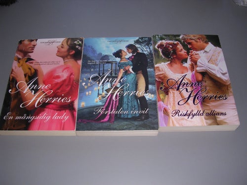 HQ Historisk Anne Herries " Genom Eld och Vatten " Mini-Serie 3 st