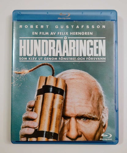 HUNDRAÅRIGEN SOM KLEV UT... - Spegelblank Bluray - billig frakt